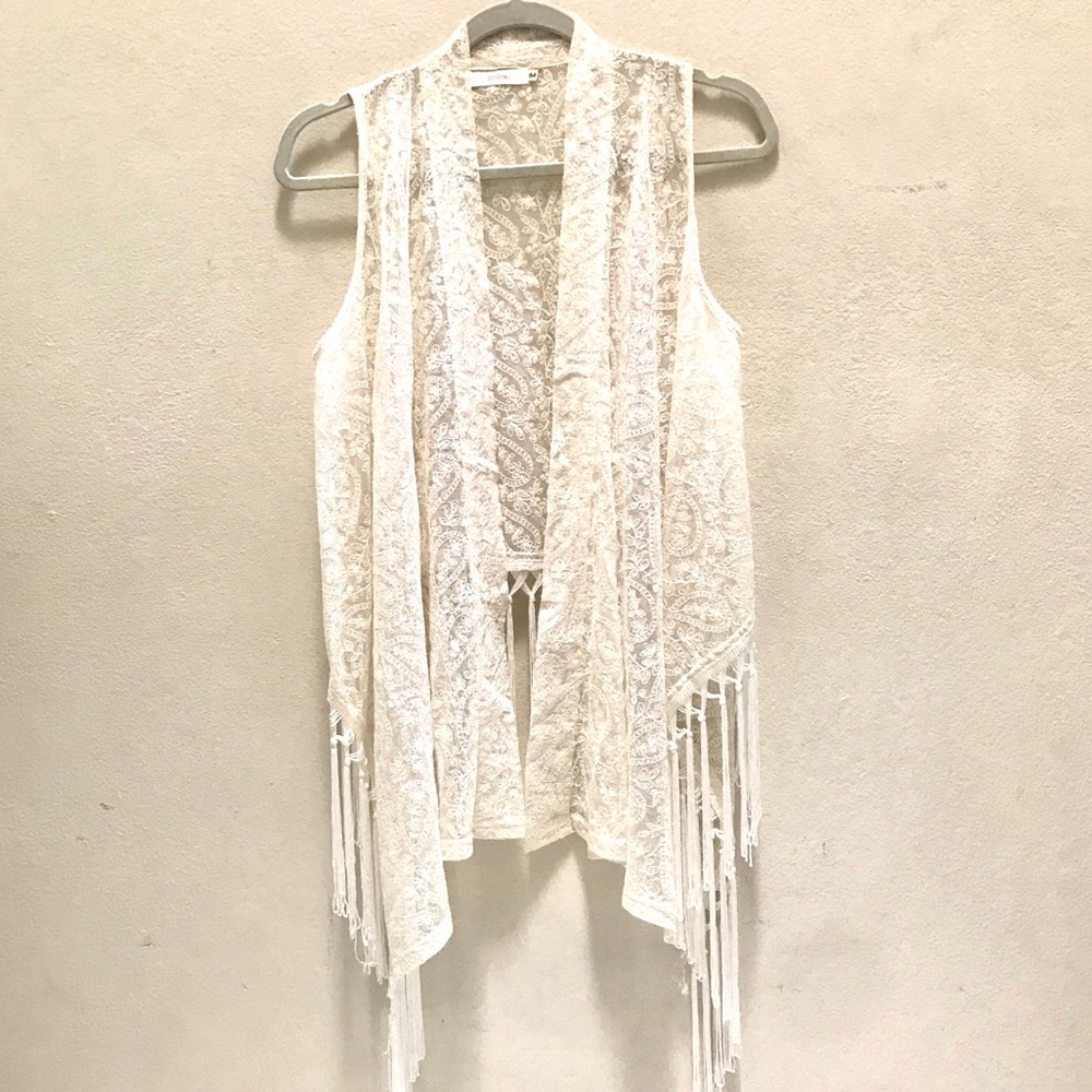 Millau Waterfall Vest Embroidered Cream Size M